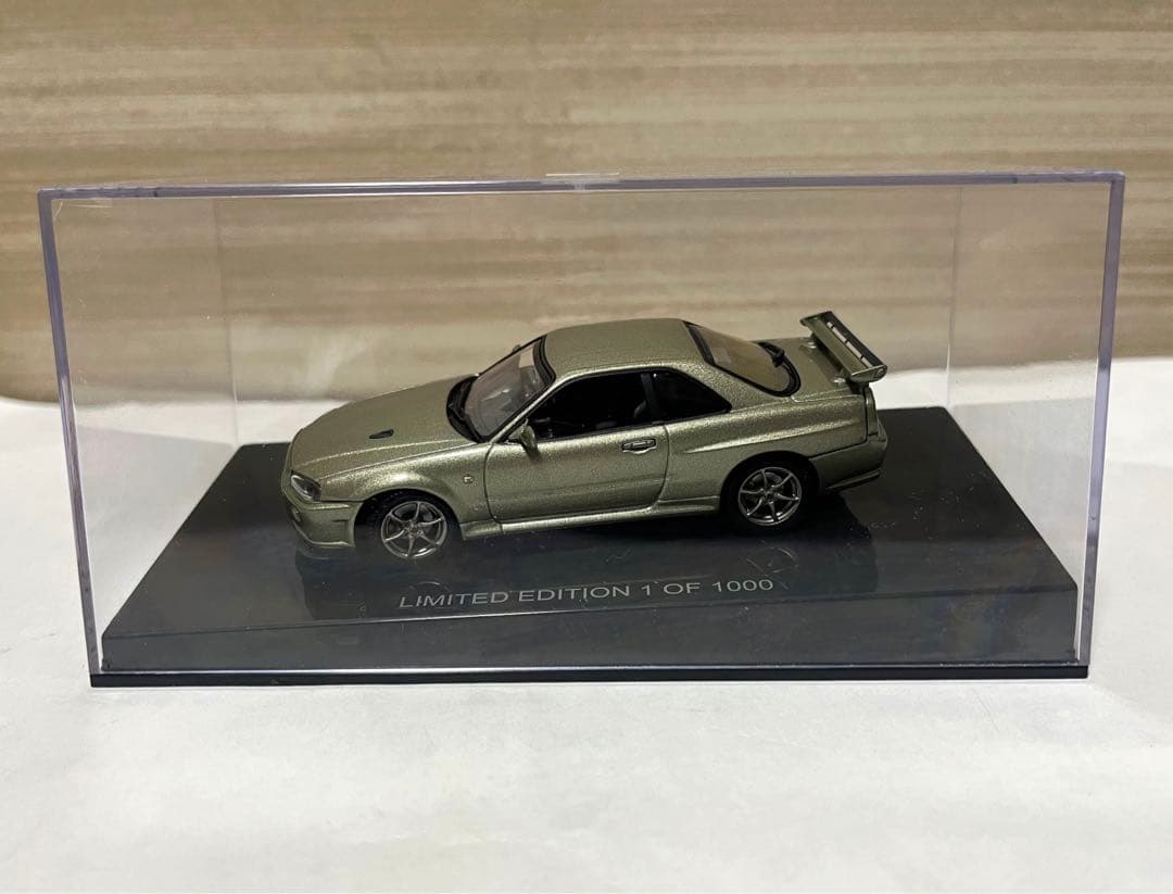 AUTOart 1/43スカイライン R34 GT-R VスペックII Nur