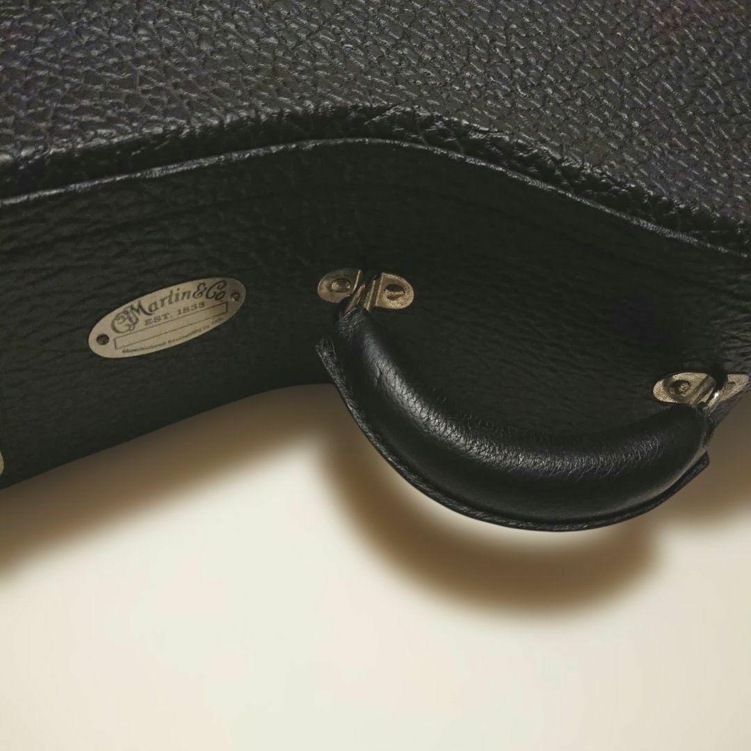 Martin Custom Shop CTM 000 OM用 刺繍ハードケース