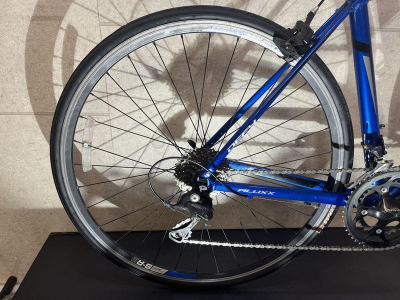 GIANT DEFY 3 M SORA　ジャイアント　ロードバイク