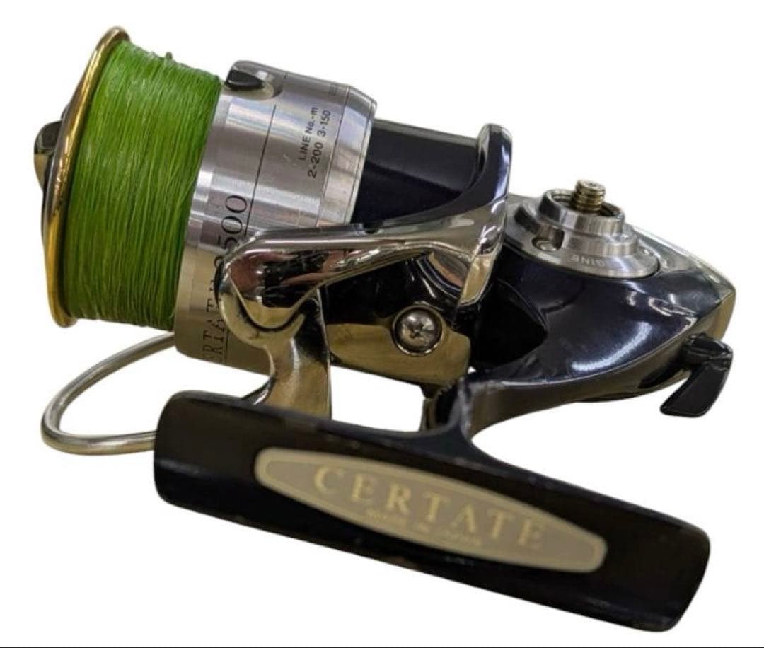ダイワ CERTATE2500 スピニングリール