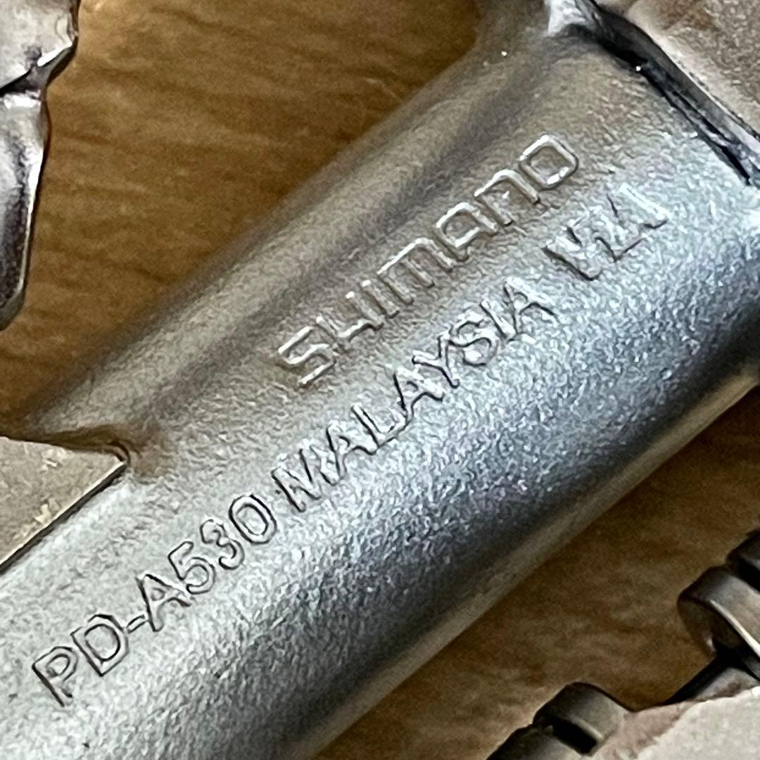 美品 SHIMANO シマノR088 ビンディングシューズ クリート&ペダル