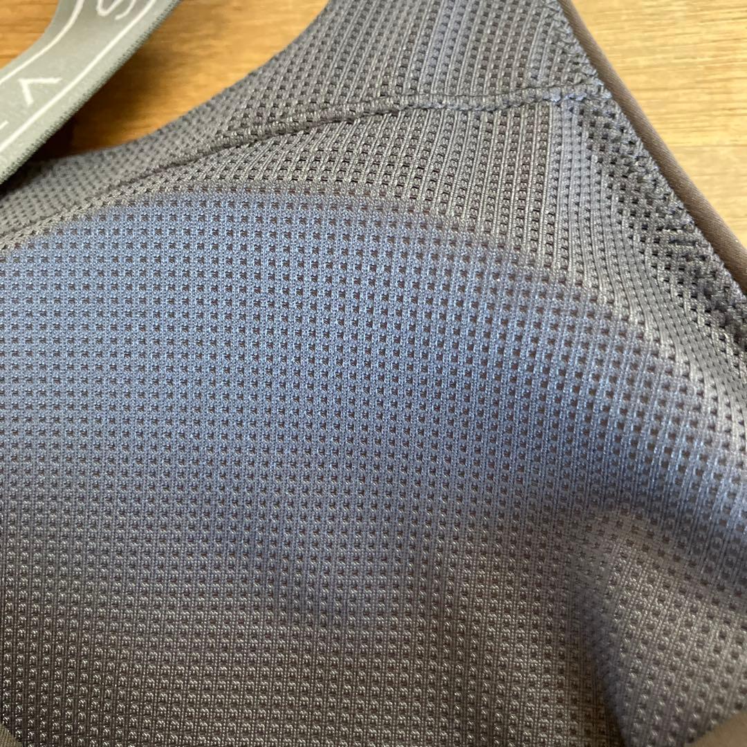 お値下げしましたSUKALA バッククロスブラトップ M エスプレッソ