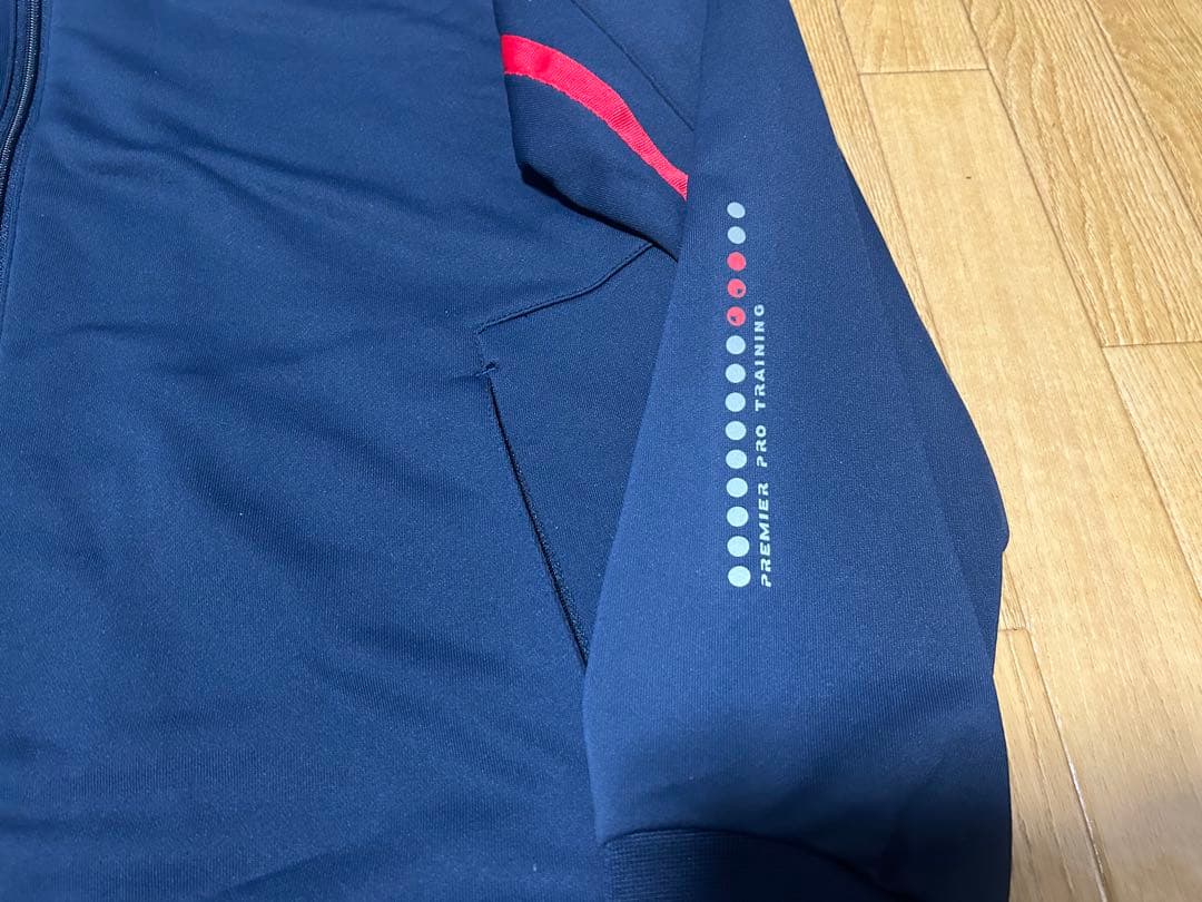 イングランド代表　トレーニングジャケット
