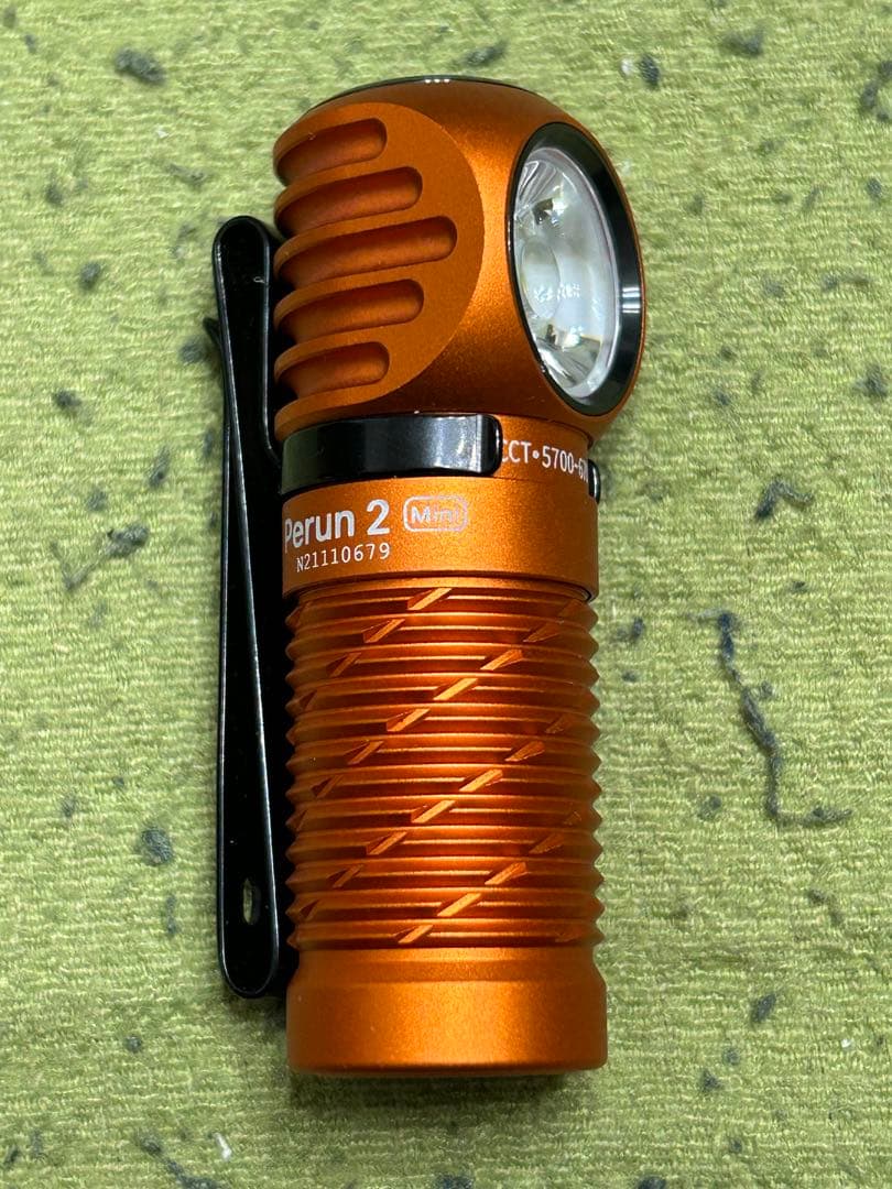OLIGHT(オーライト) Perun 2 Mini オレンジ 昼光色CW