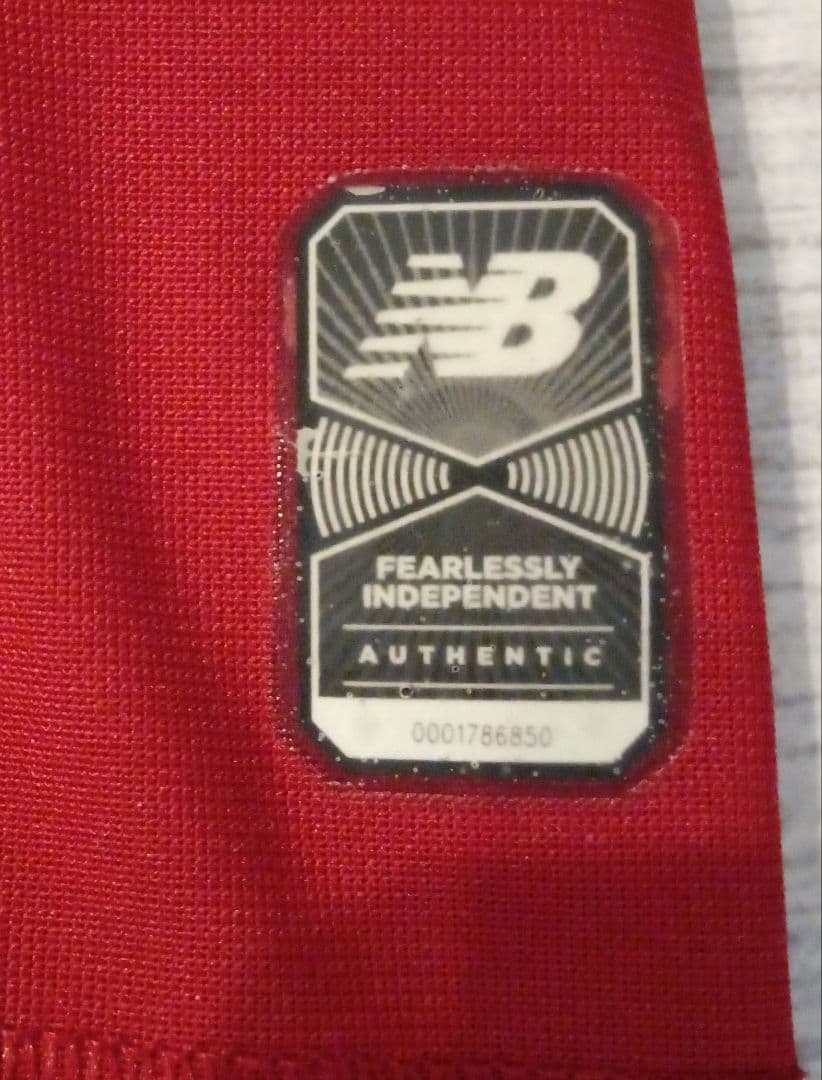 リバプールFC UNIFORM New Balance 南野拓実18番sizeＬ