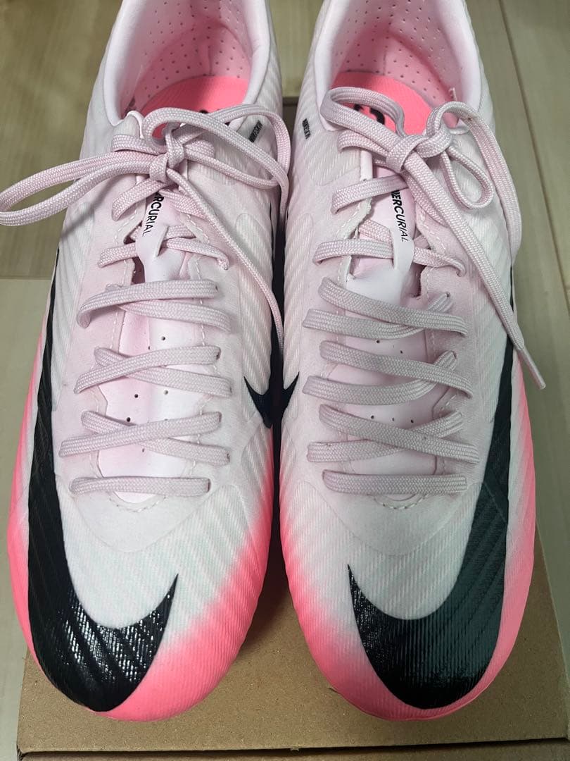 NIKE ナイキ　サッカースパイク　25.5センチ