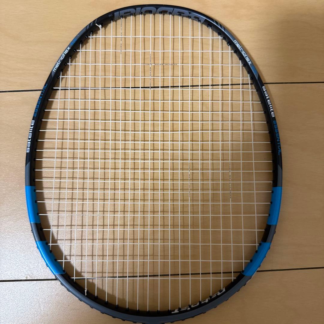バボラ　バドミントンラケット