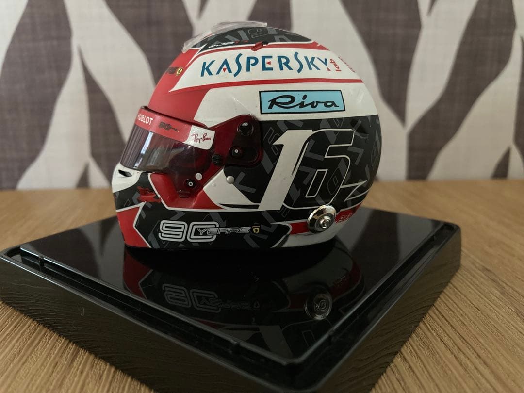 デアゴスティーニ　1/5 SCALE ヘルメットコレクション　ルクルール