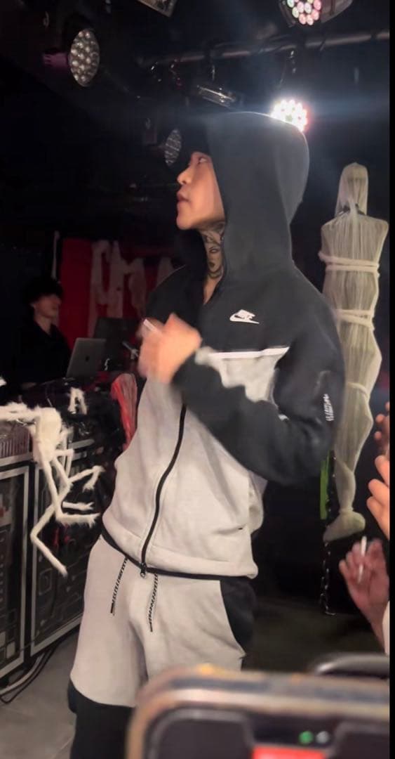 yvng patra 着用‼️ Nikeテックフリース上下セット グレー/ブラック