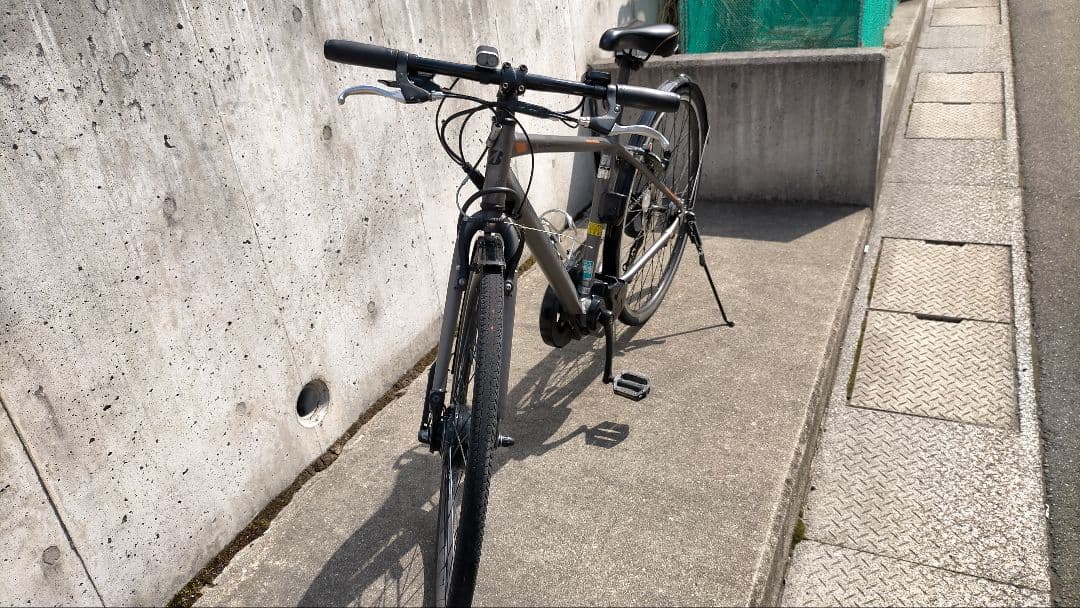 ブリジストン TB1e 電動アシスト自転車 スポーツタイプ グレー