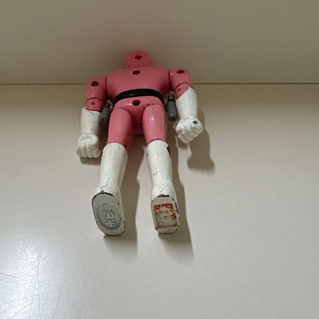 戦隊ヒーロー ピンクフィギュア