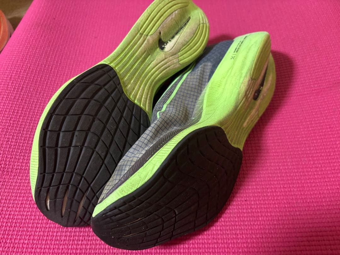 Nike ヴェイパーフライ 27.0［希少カラー］