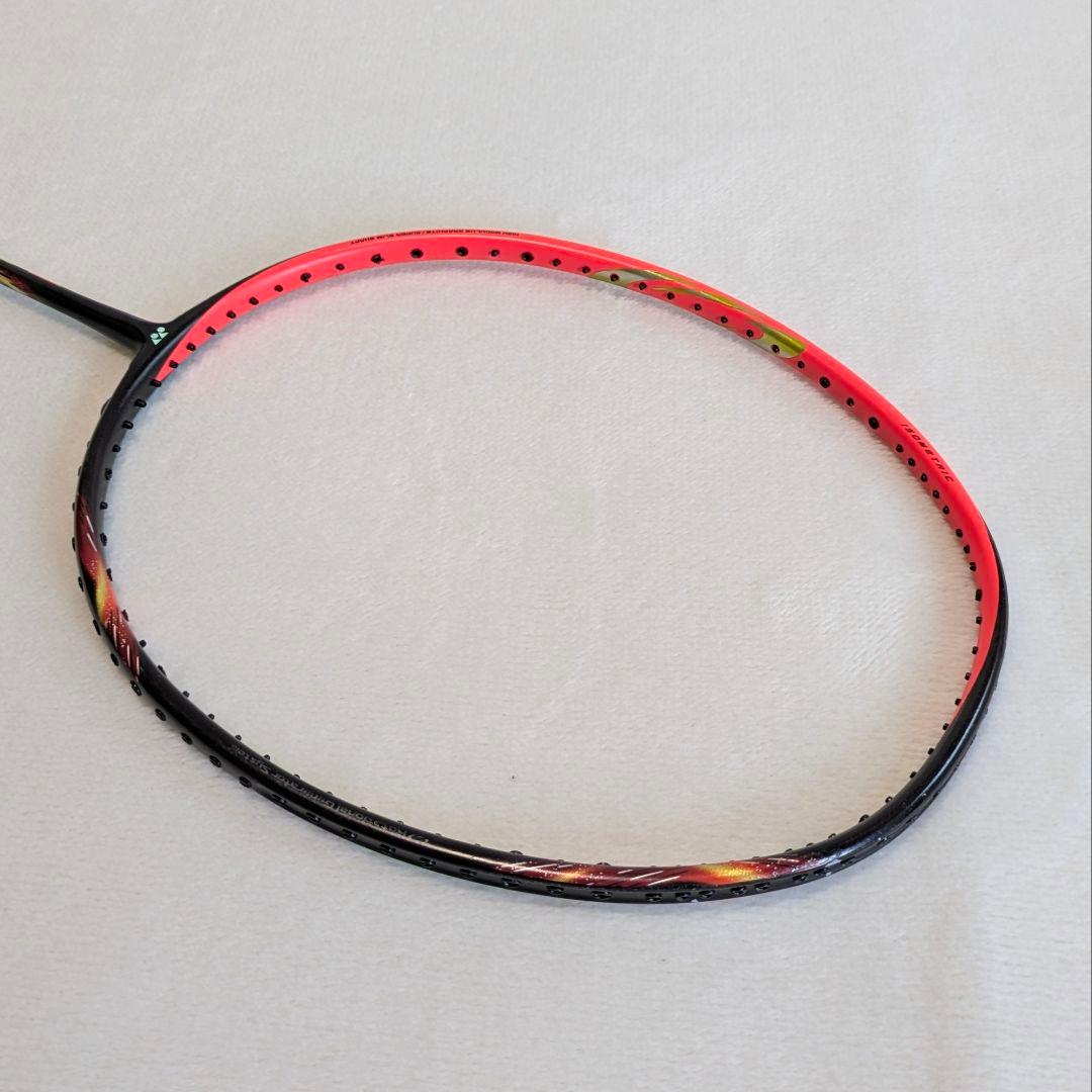 ヨネックス ASTROX 77 シャインレッド 4UG5 アストロクス