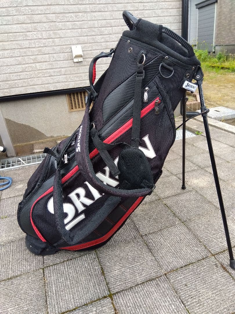 Srixon スタンド式ゴルフバッグ 黒/赤