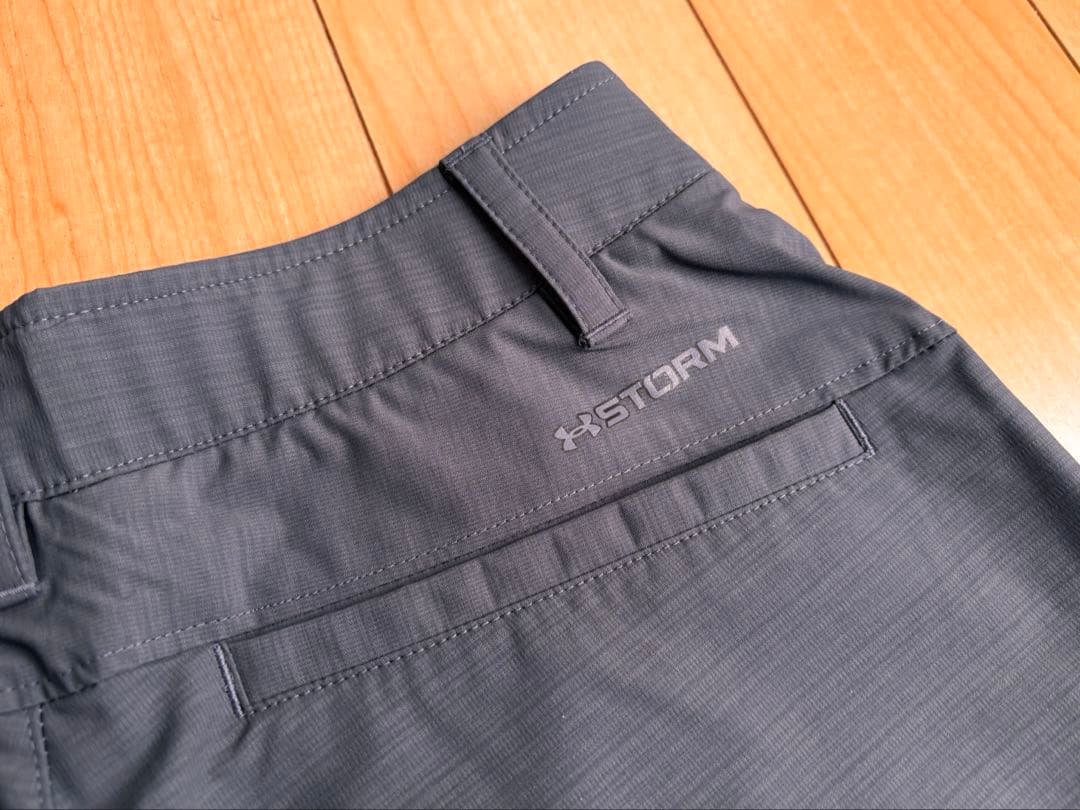【新品タグ付】UNDER ARMOUR カジュアル パンツ グレー②