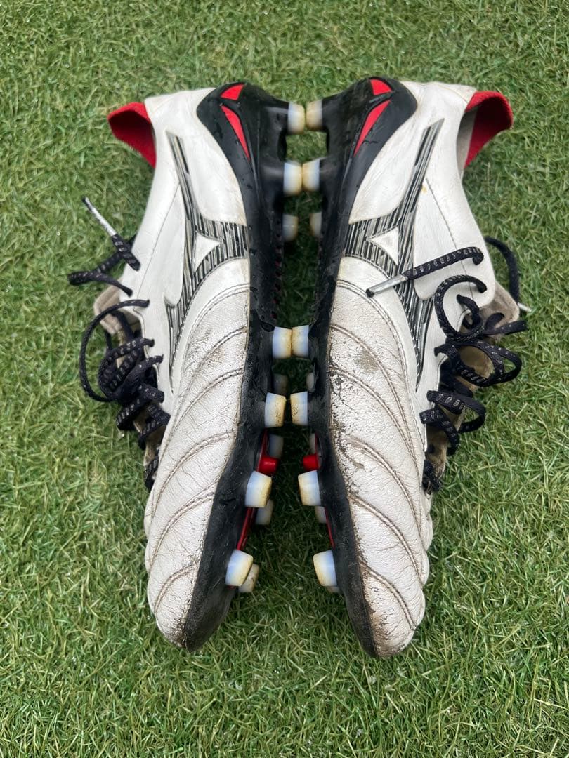 Mizuno サッカースパイク　モレリアネオ4 25.5cm