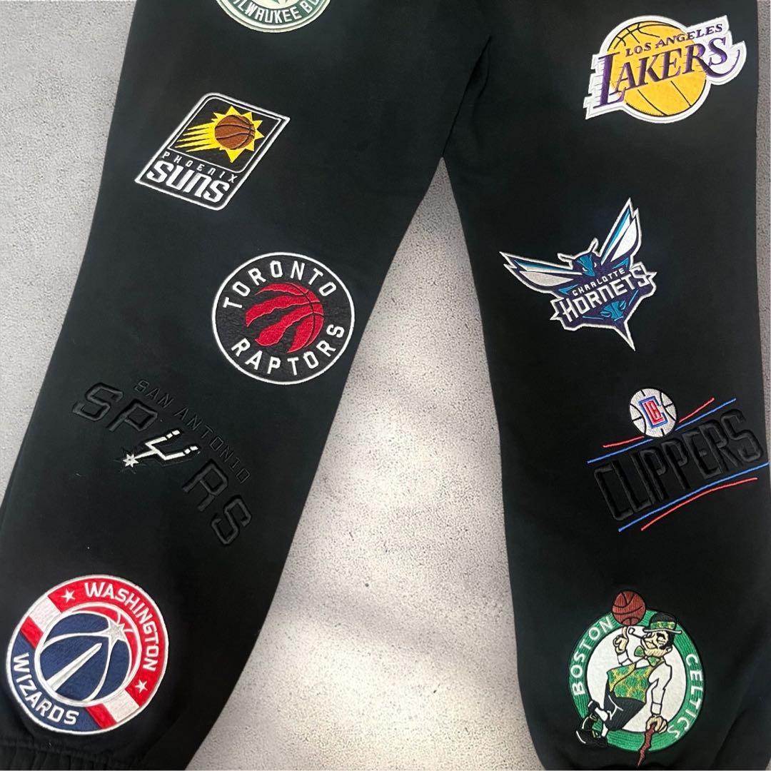 月*日様 【希少】NBA/エヌビーエー チームワッペン刺繍 裏毛 スウェットパン