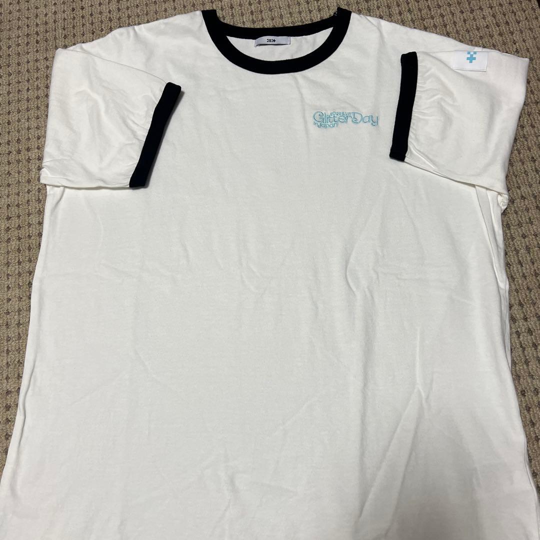 ILLIT BIG T-SHIRT glitterday 日本限定 トレカなし