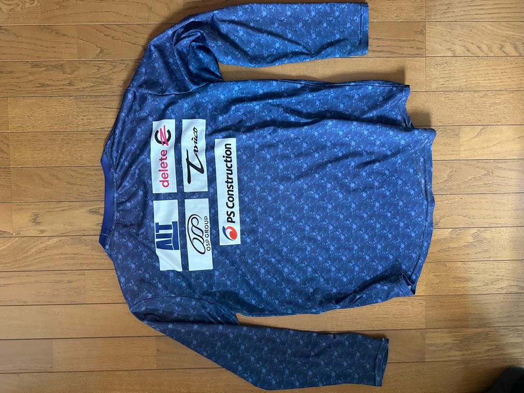 大阪経済大学サッカー部ATHLETAシャツ