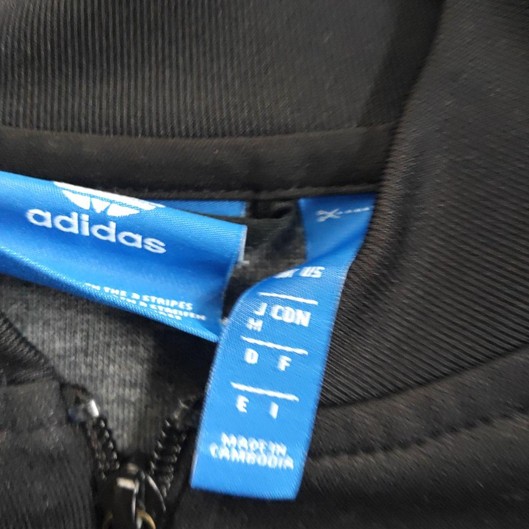 adidasトラックジャケット ストライプ フルジップジャケット　ウィメンズ
