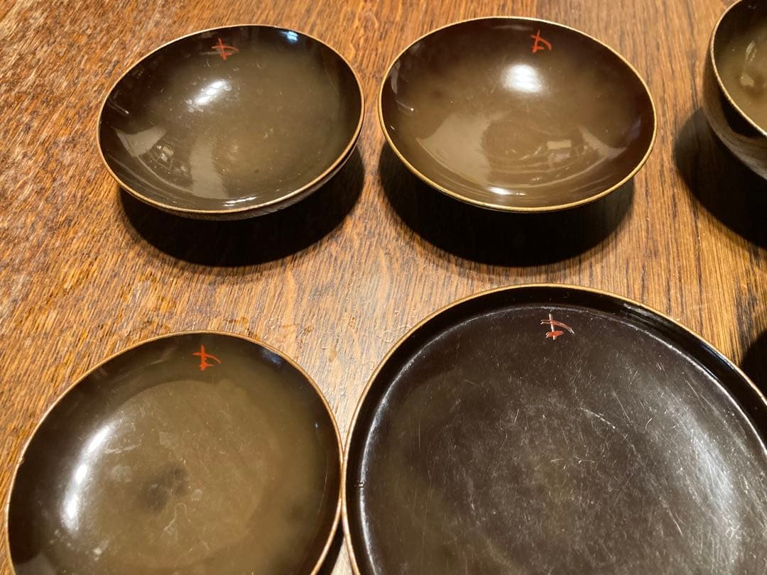 アウトドアで入れ子椀　66年前の四つ椀　美しい艶合理性　会津塗　　グッドデザイン