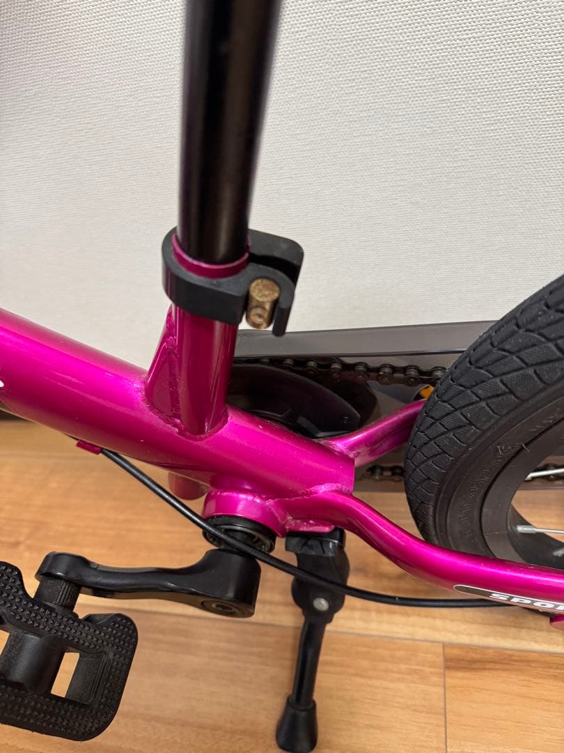 STRIDER ストライダー 14X フューシャピンク スタンド付き　箱付き