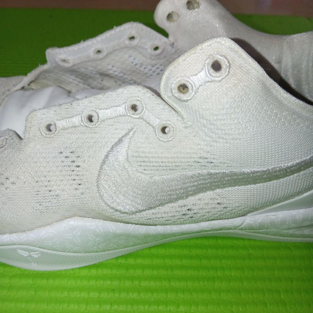 NIKE KOBE 8 PROTRO ホワイト コービー ナイキ