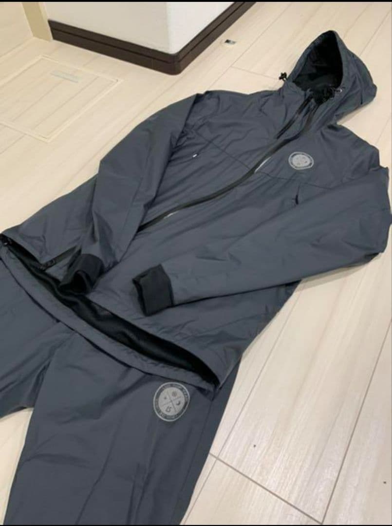 ルースイソンブラ　LTT HIGHLY ONE JAKT&PANTS
