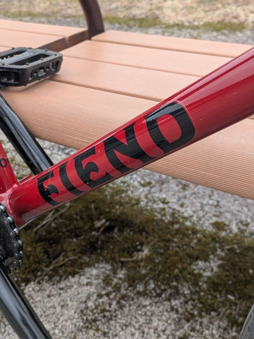 FIEND Type o 　BMX ２０インチ