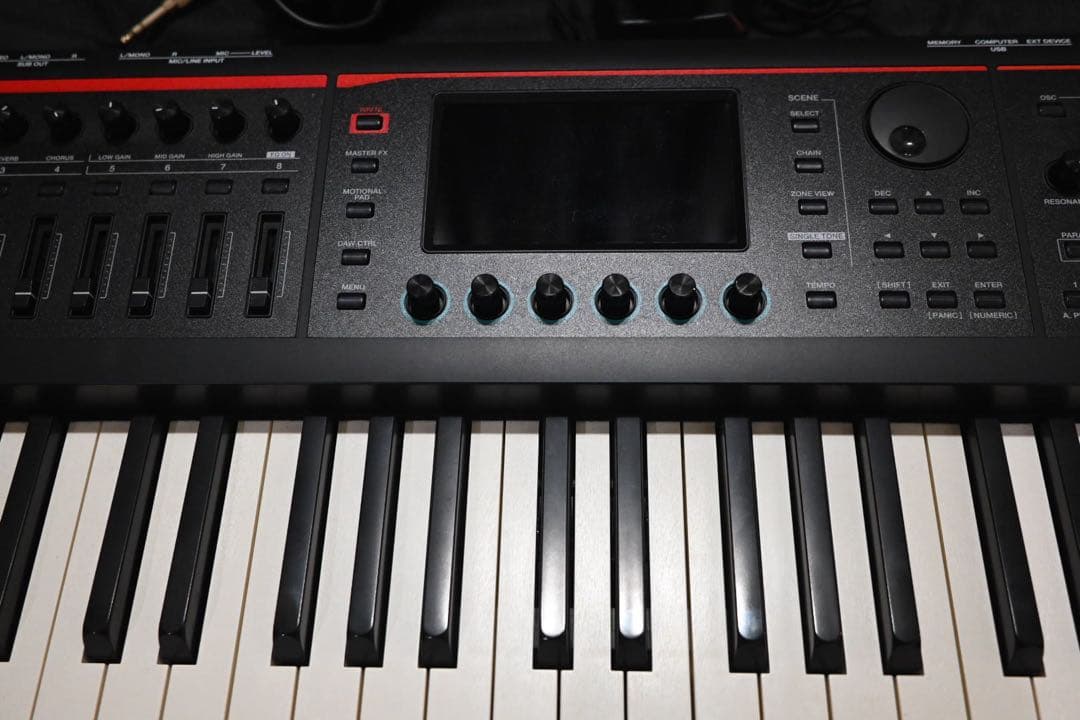 Roland FANTOM 08 シンセサイザー 88鍵