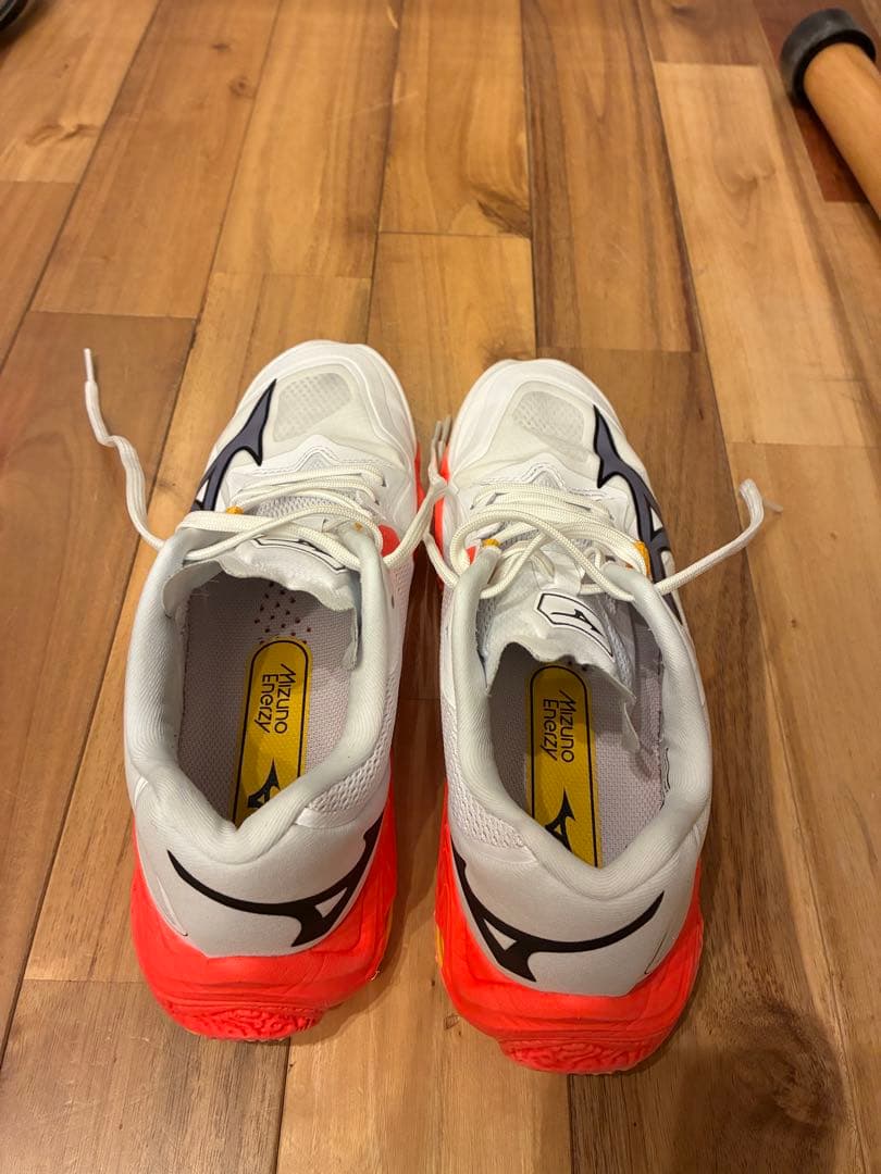 Mizuno バレーボールシューズ ホワイト・オレンジ
