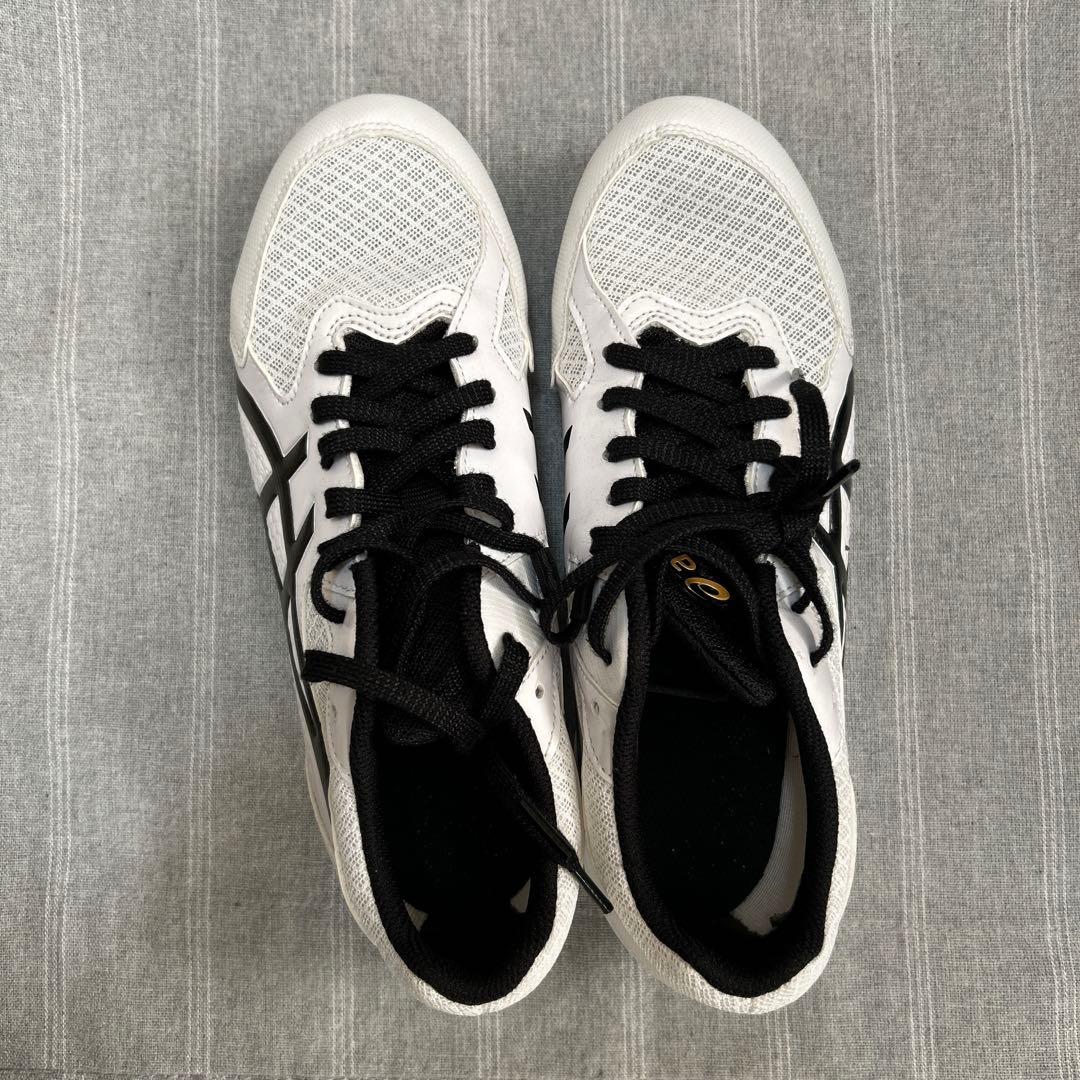 ASICS スパイクシューズ ホワイト/ブラック　※26.0㎝