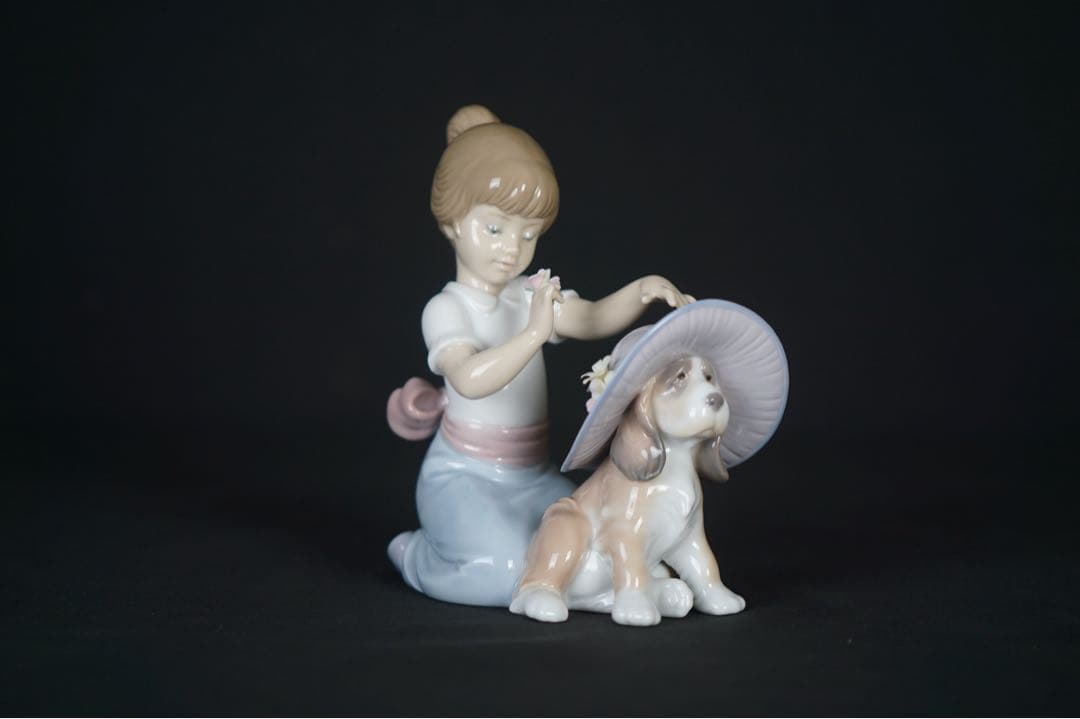 リヤドロ LLADRO おめかししようね 6862 フィギュリン