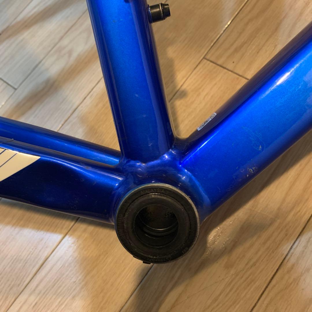 ジャイアント　TCR0 ロードバイクフレーム 青