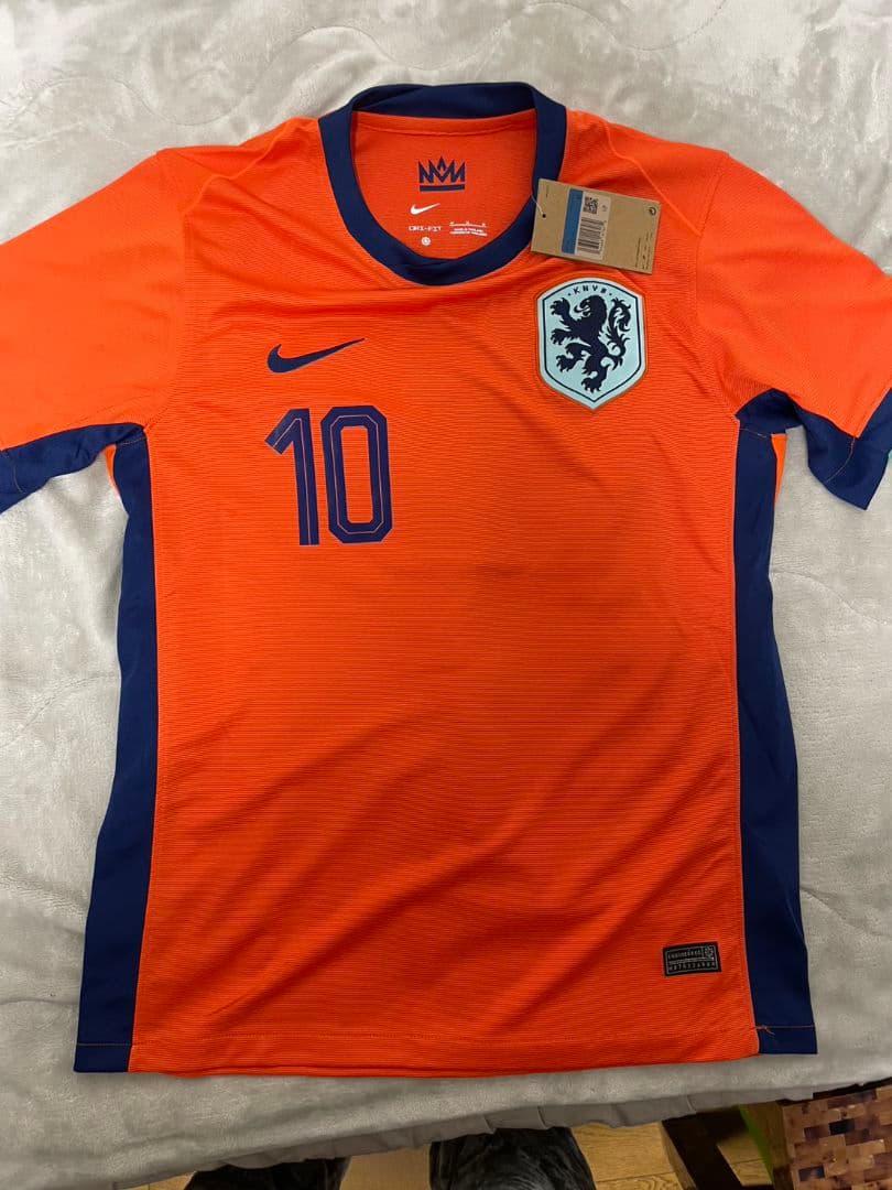 サッカー　ユニフォーム