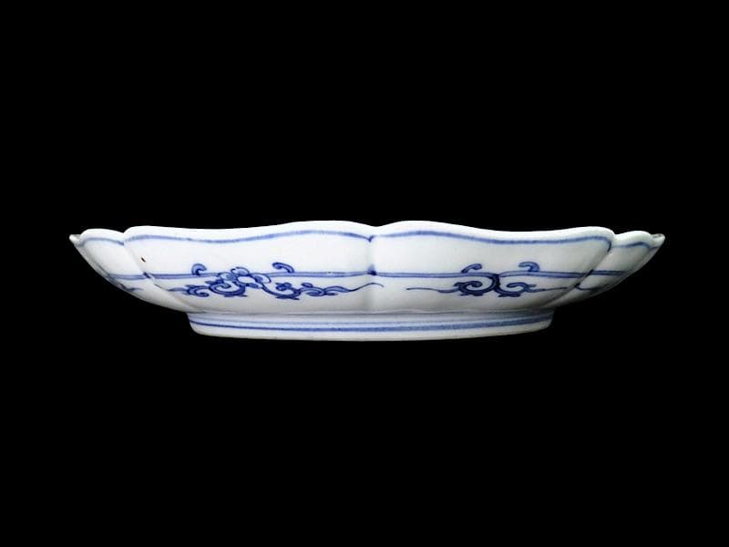 大聖寺伊万里　金襴手　丸紋に花鳥紋　牡丹の図　８寸皿　B351AS-CVe