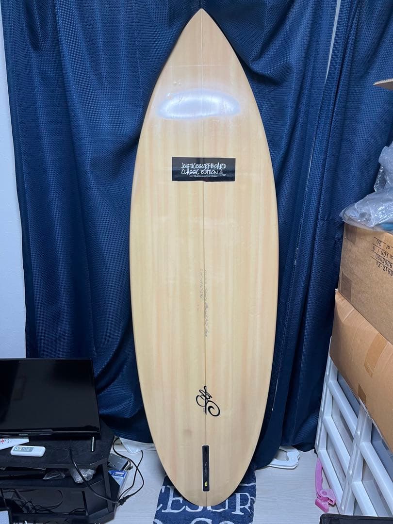 中古　justice シングルフィン　フィン付き！ジャスティスサーフボード
