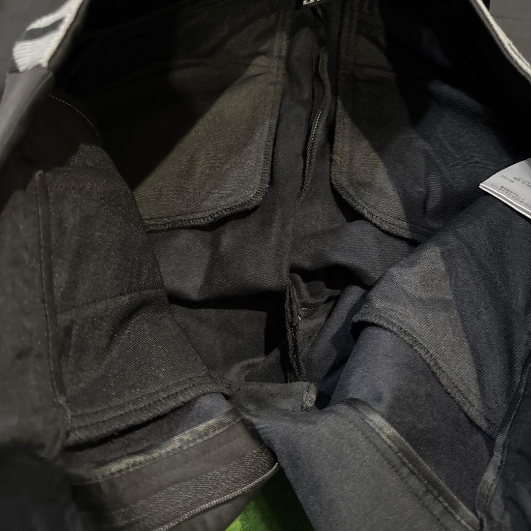 デサントゴルフ　レディースパンツ　Ｌ　未使用品