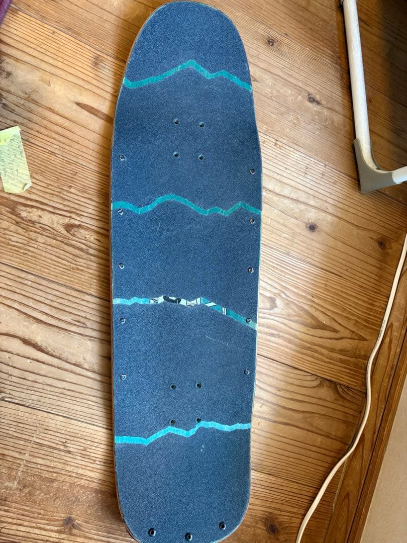 REAL SKATEBOARDSトミーゲレロ 9.84”