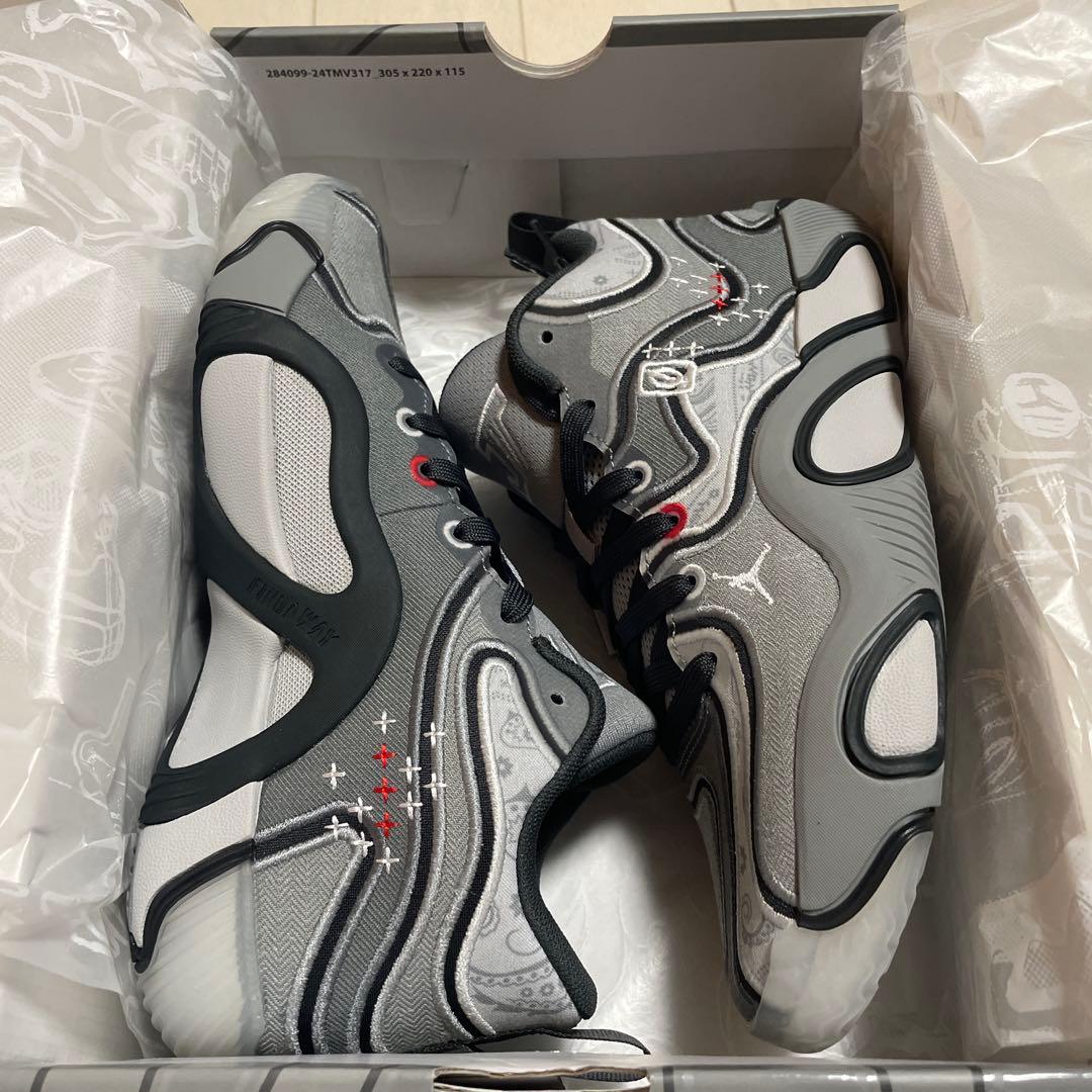 JORDAN 14 バスケットボールシューズ グレー/ブラック