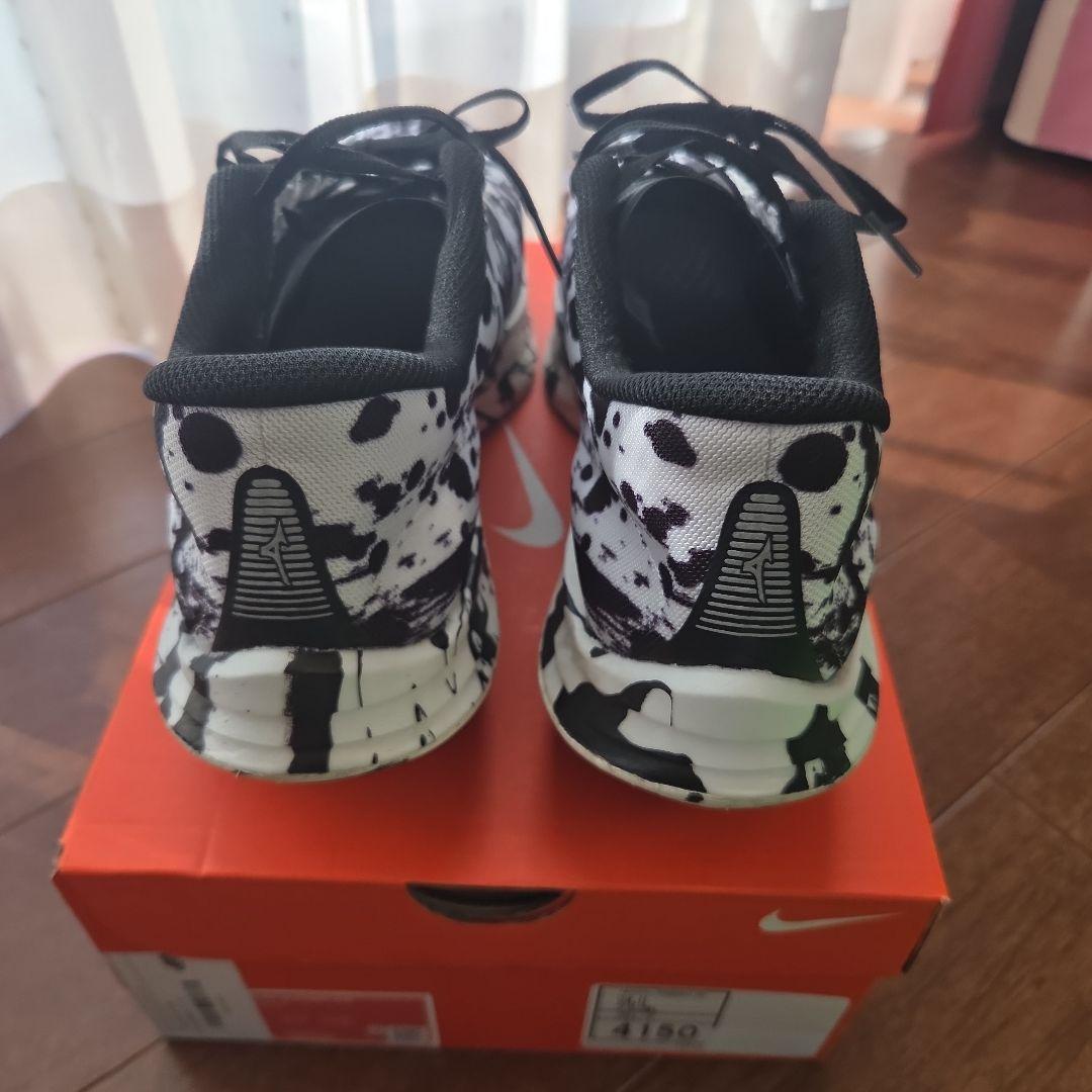 Mizuno ウェーブリベリオンプロ 27.0