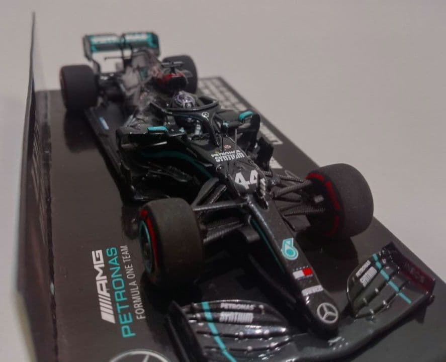 MINICHAMPS 1/43 メルセデス AMG W11 HAMILTON