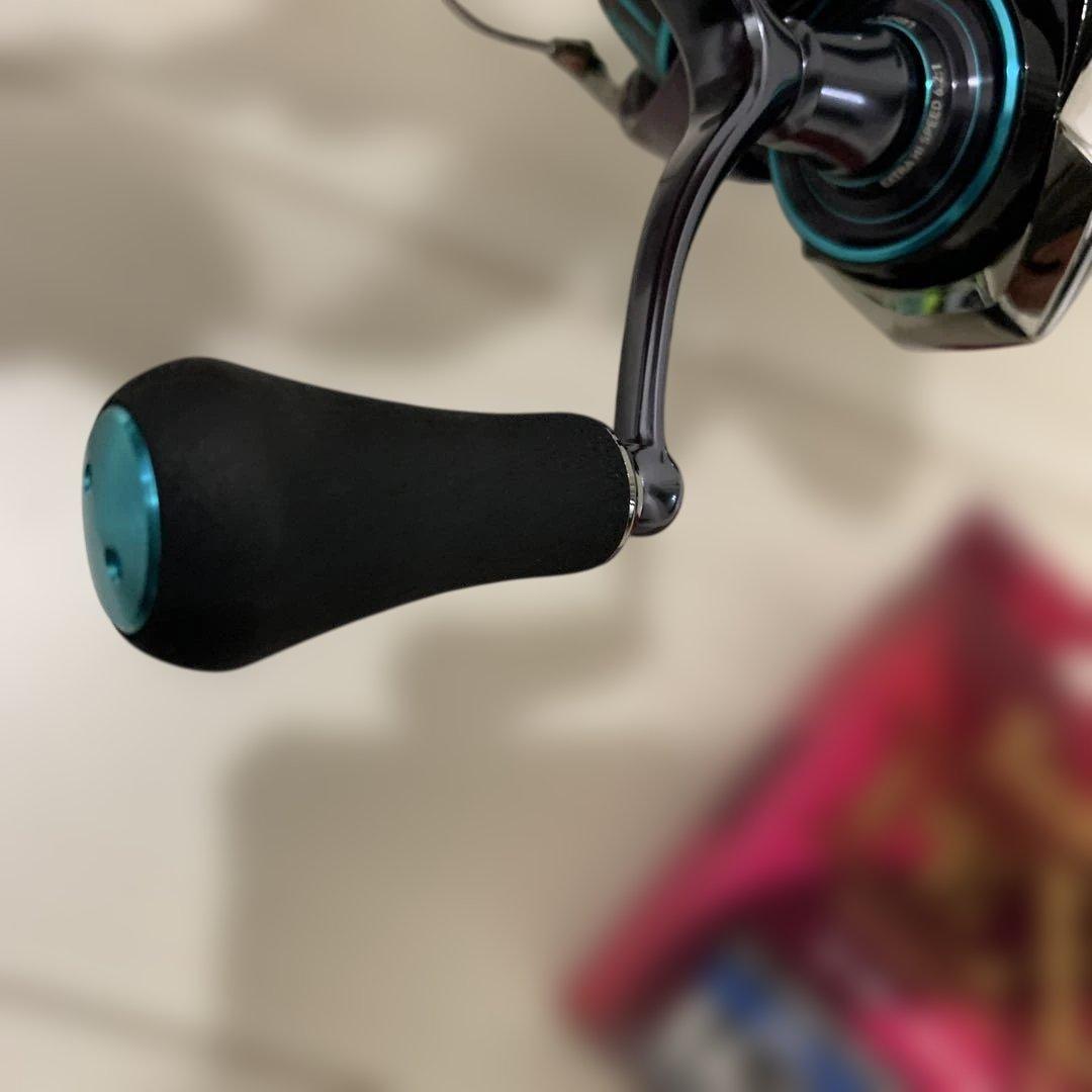 Daiwa 23エメラルダス RX LT2500-XH-DH