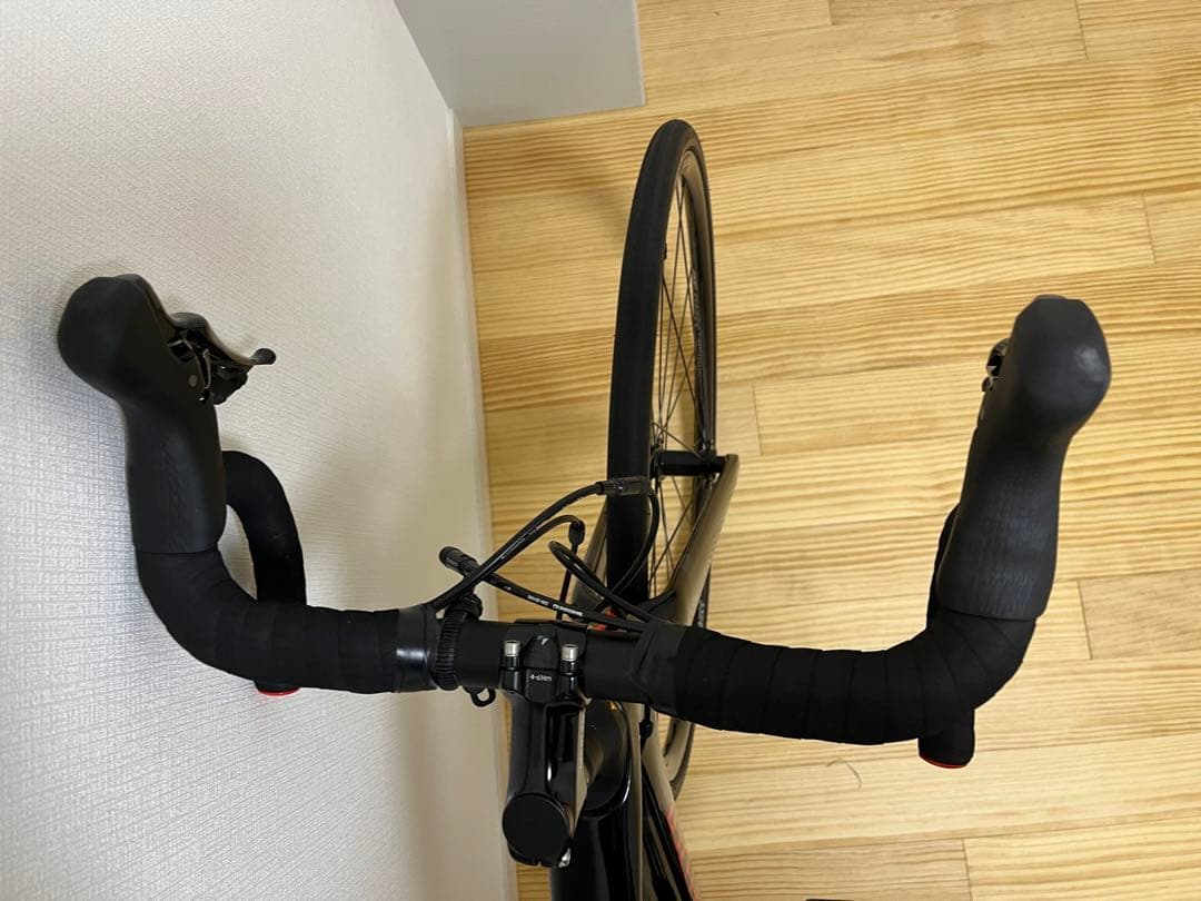 dwolstenページ Specialized ROUBAIX