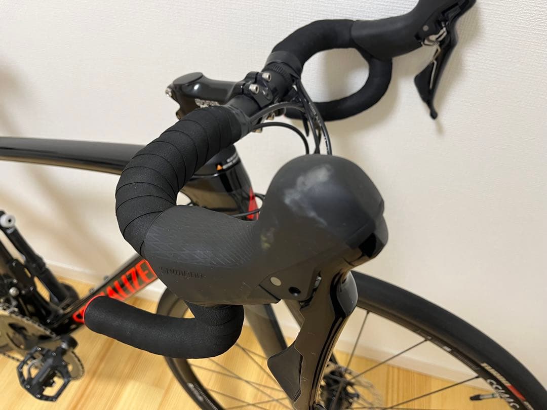 dwolstenページ Specialized ROUBAIX