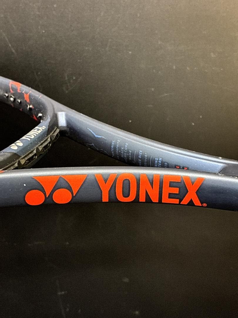 YONEX VCORE PRO 100　ヨネックス　硬式テニスラケット　DEMO