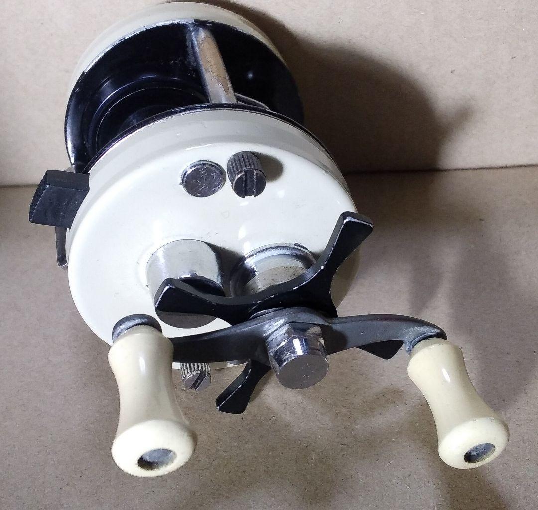 裕*上様 ambassadeur 2500C AbuGarcia 中古品