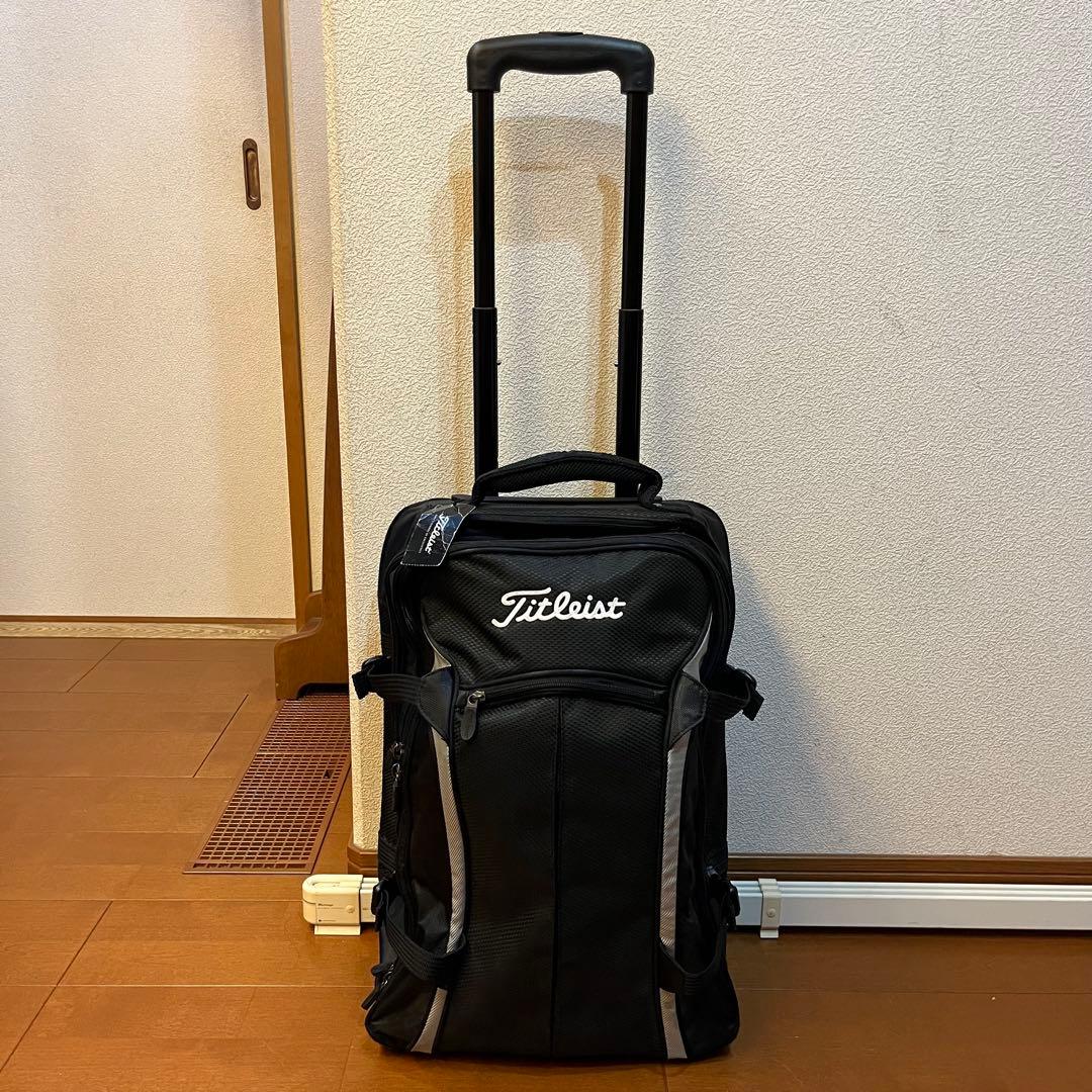 タグ付き　タイトリスト　二輪　キャリーバッグ　ブラック