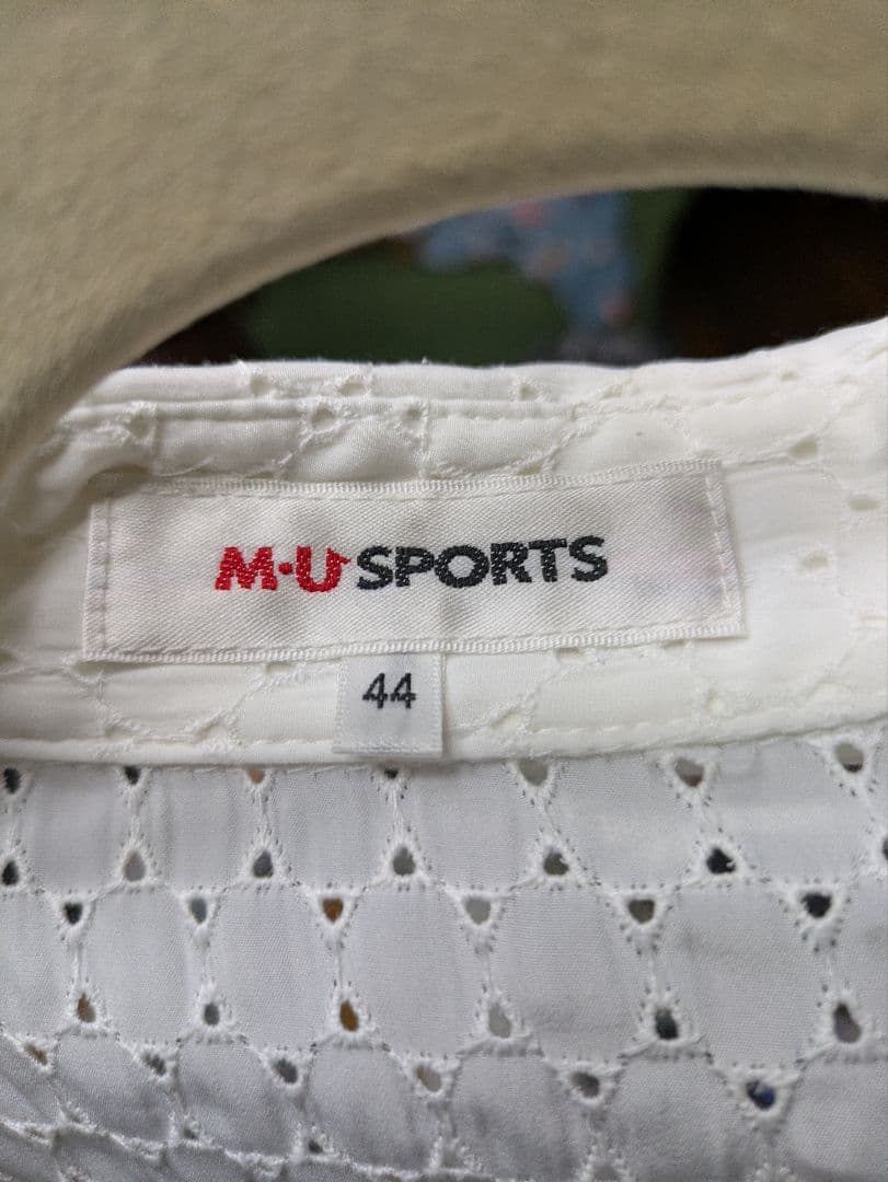 M・U SPORTS トップス