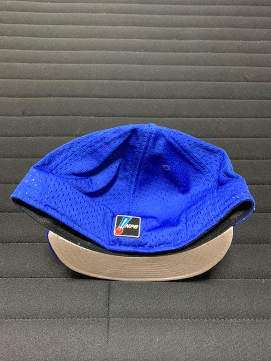 横浜ベイスターズ 金城龍彦直筆サイン入りベースボールキャップ
